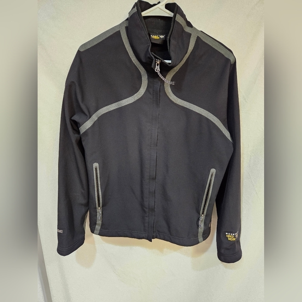 Mountain Hardwear Women's Medium Black Conduit Jacket SoftShell Full Zip Coat